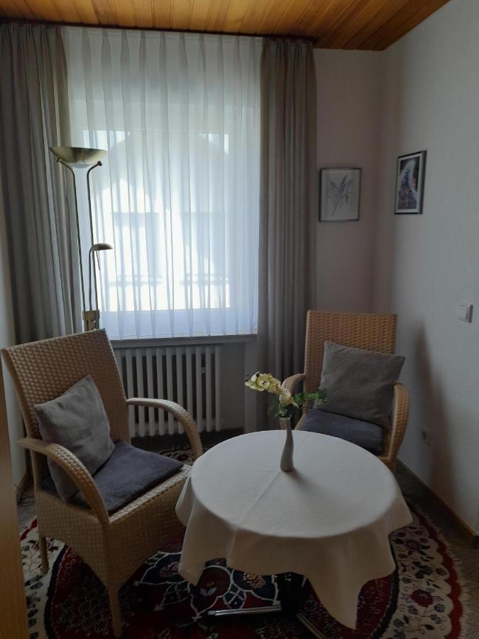 Ferienwohnung Und Gaestezimmer Iburgblick บัดดรีบวร์ก ภายนอก รูปภาพ