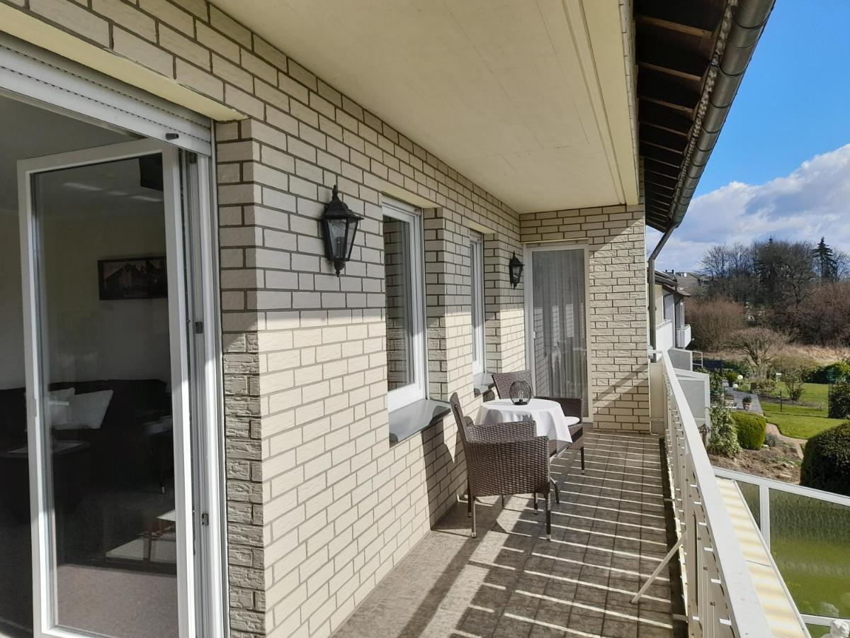 Ferienwohnung Und Gaestezimmer Iburgblick บัดดรีบวร์ก ภายนอก รูปภาพ