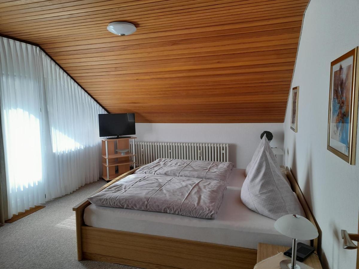 Ferienwohnung Und Gaestezimmer Iburgblick บัดดรีบวร์ก ภายนอก รูปภาพ