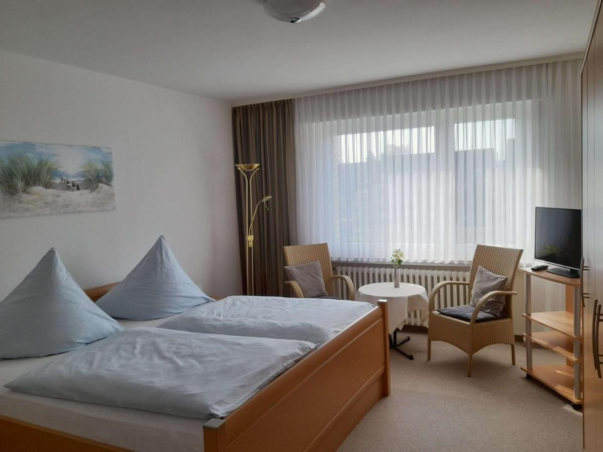 Ferienwohnung Und Gaestezimmer Iburgblick บัดดรีบวร์ก ภายนอก รูปภาพ