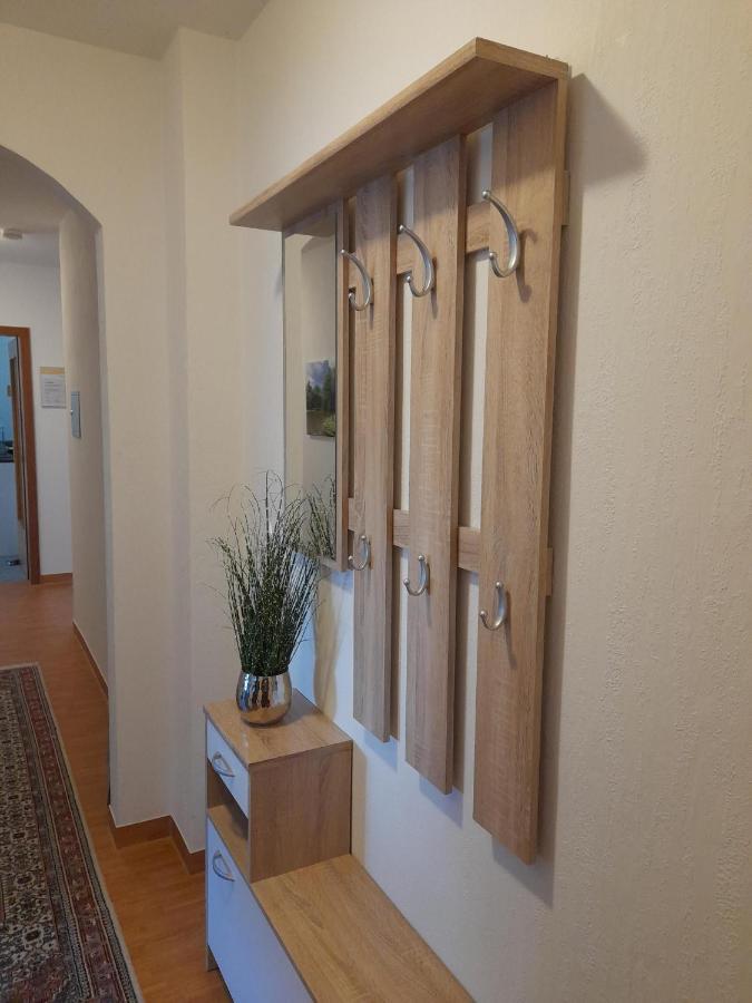 Ferienwohnung Und Gaestezimmer Iburgblick บัดดรีบวร์ก ภายนอก รูปภาพ